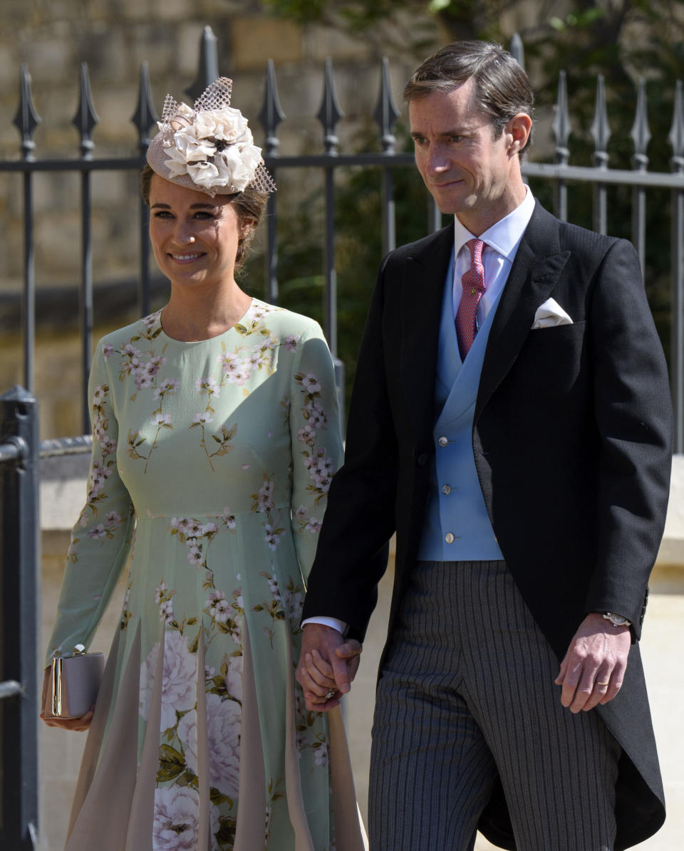 Pippa Middleton Matthews and husband arrive at wedding