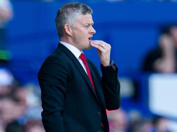 Everton vs Manchester United: Ole Gunnar Solskjaer ‘doesn’t know’ if players care enough to play for club