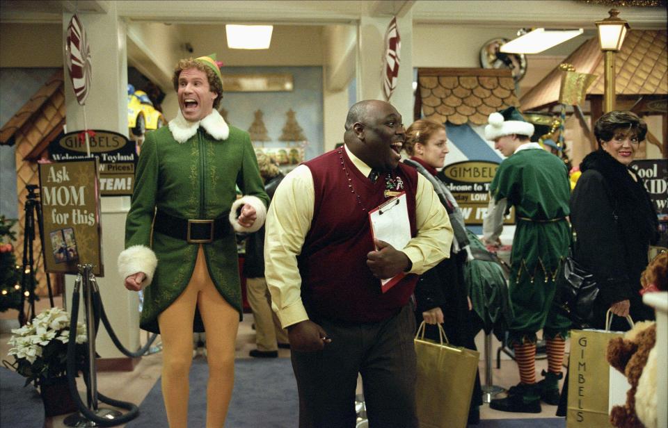 Will Ferrell and Faizon Love in Elf. (Alamy)