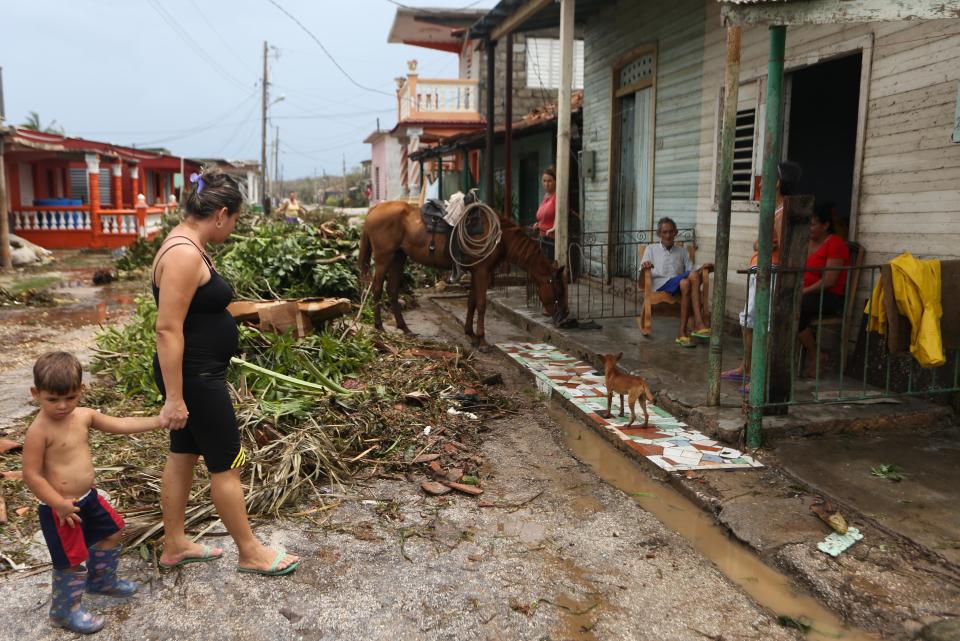 (FOTOS) El huracán Irma causa destrozos e inundaciones severas en Cuba