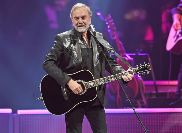 Neil Diamond stage musical reveals its Broadway veteran star