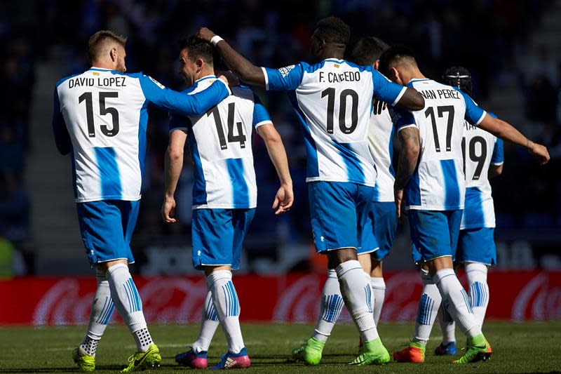 Los jugadores del Espanyol celebran un gol marcado por José Manuel Jurado (2i). EFE/Archivo