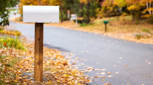 Scammers Are Using This Post Office Tracking Service to Steal Your Mail