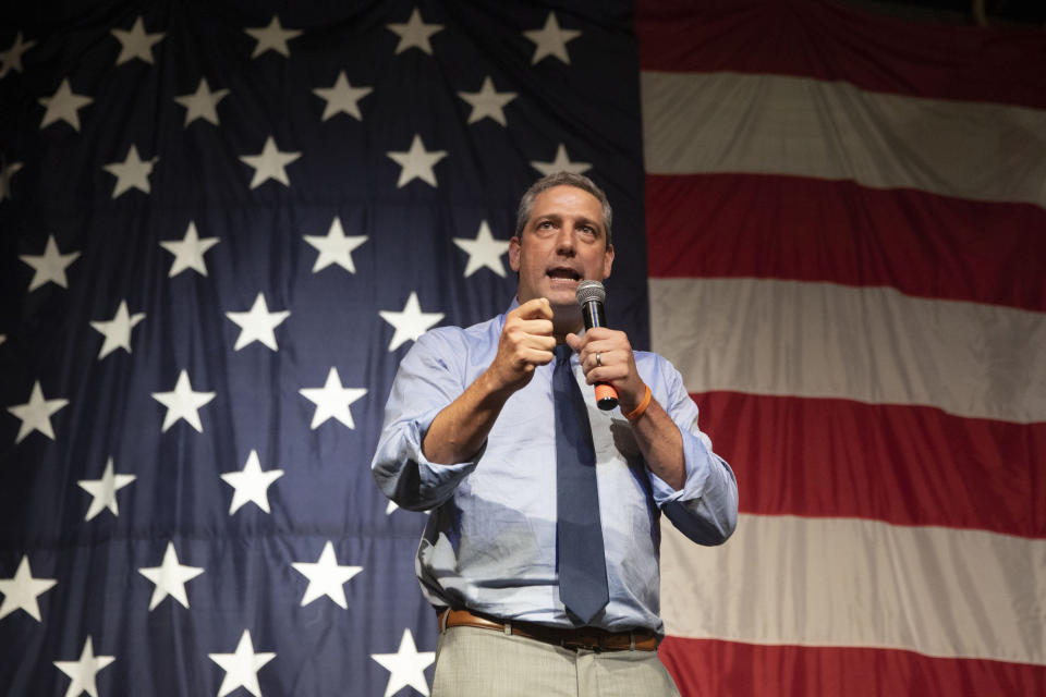 Image: 2020 Presidential Candidates Speak At Iowa Democratic Wing Ding (Daniel Acker / Bloomberg via Getty Images file)