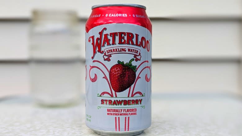 strawberry Waterloo can