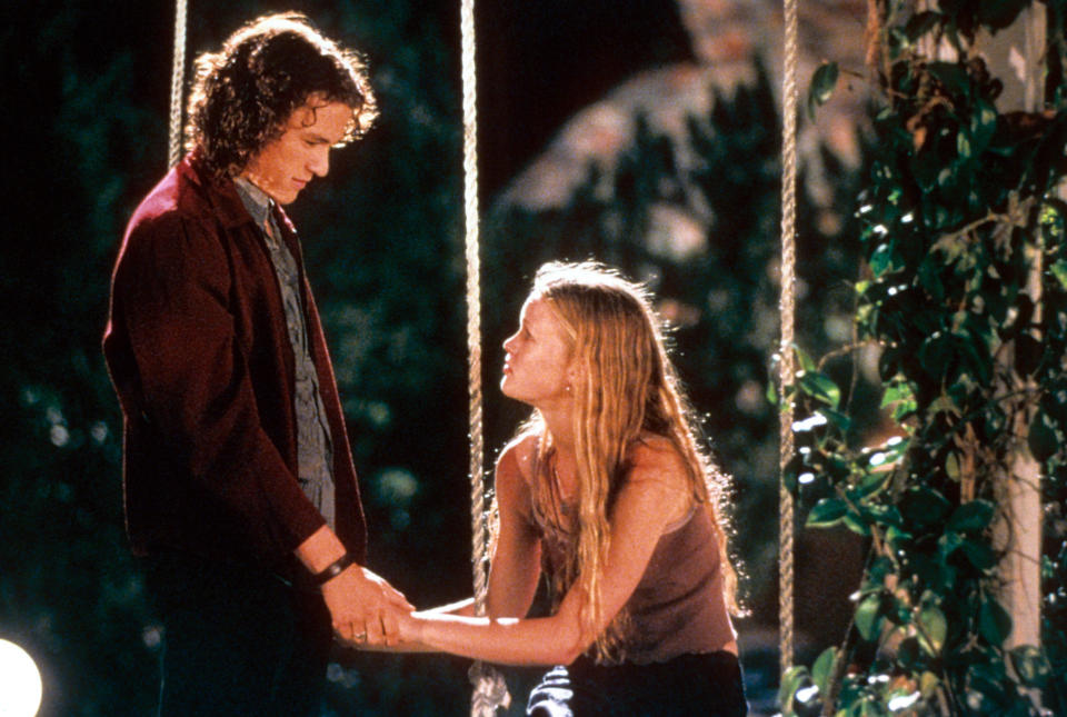 Ledger and Julia Stiles in "10 Things I Hate About You." (Photo: Archive Photos via Getty Images)