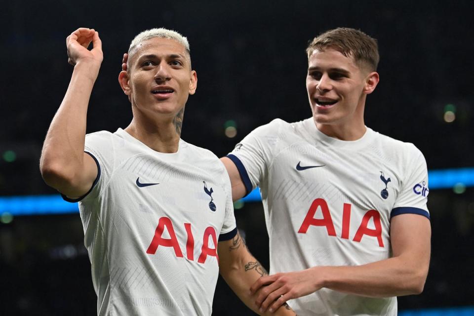 Spurs could do with Richarlison showing up in Heung-min Son's absence (AFP via Getty Images)