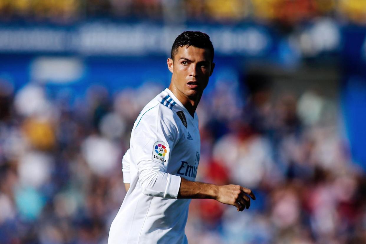 Star man | Cristiano Ronaldo: Oscar Del Pozo/AFP/Getty Images