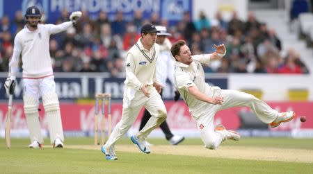 New Zealand's Matt Henry in action against England during the Investec Test Series Second Test at Headingley on May 31, 2015. Action Images via Reuters / Philip Brown