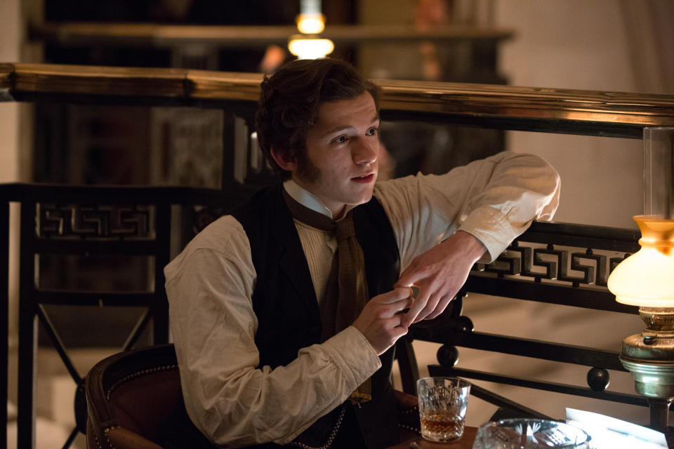 Tom Holland as Samuel Insull in "The Current War" (Photo: Golden Village)