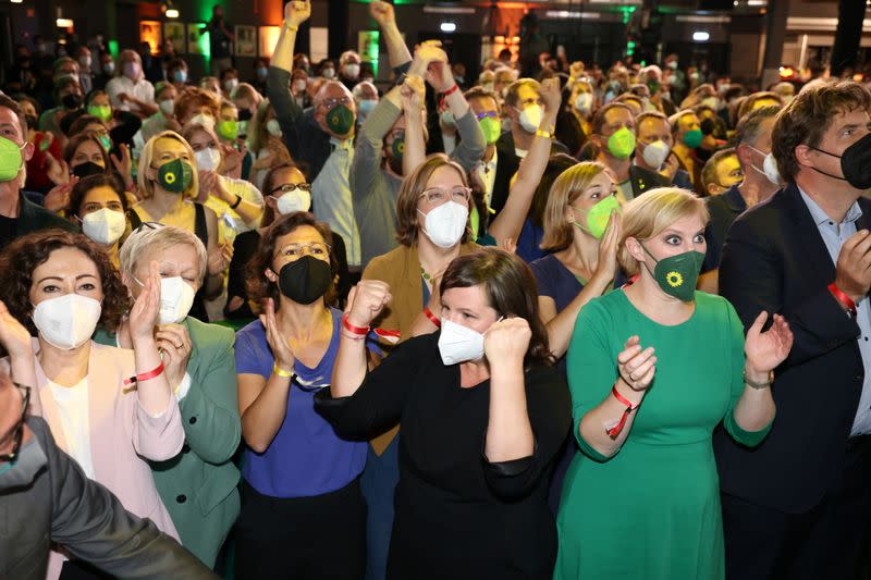 Reaction of the Greens party to exit poll results on general elections in Berlin