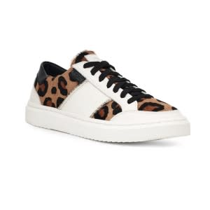 cyber-monday-ugg-ofertas-leopard-sneakers