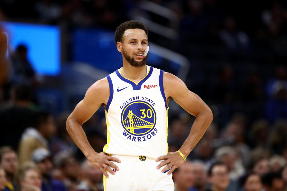 SAN FRANCISCO, CALIFORNIA - OCTOBER 18:  Stephen Curry #30 of the Golden State Warriors in action against the Los Angeles Lakers at Chase Center on October 18, 2019 in San Francisco, California. NOTE TO USER: User expressly acknowledges and agrees that, by downloading and or using this photograph, User is consenting to the terms and conditions of the Getty Images License Agreement. (Photo by Ezra Shaw/Getty Images)