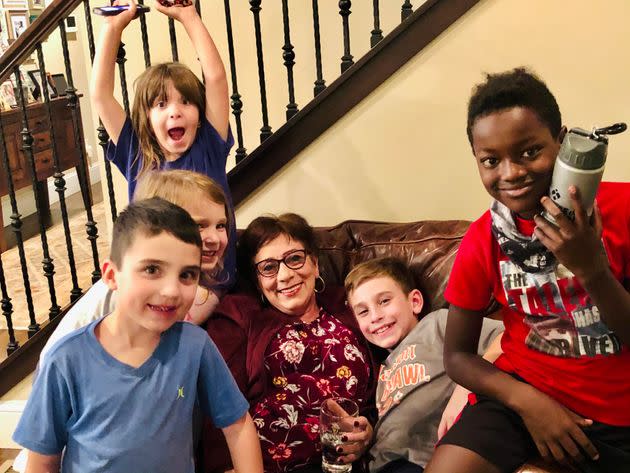 The author's mom with all her grandkids at the author's house in Denver last year. (Photo: Courtesy of Kristin Fasy)