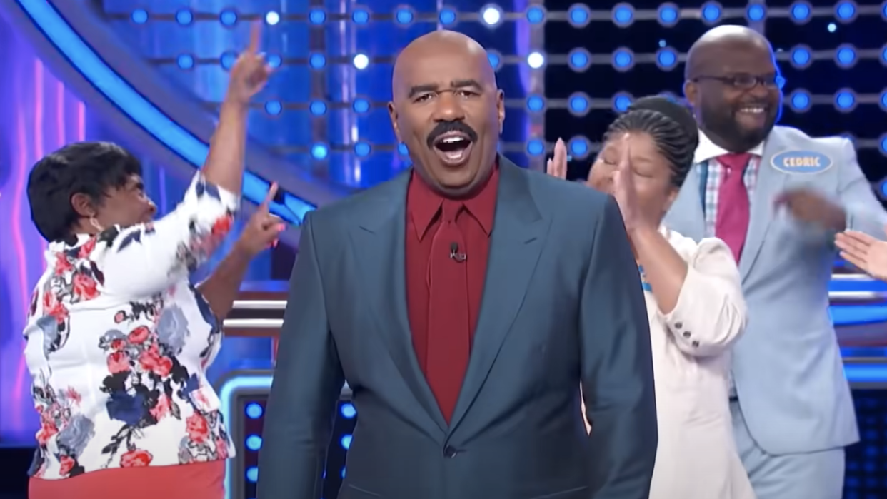  Steve Harvey on Family Feud 