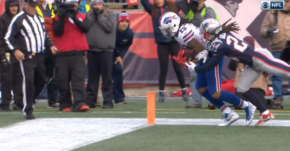 This was not a catch, apparently. (Via screenshot)