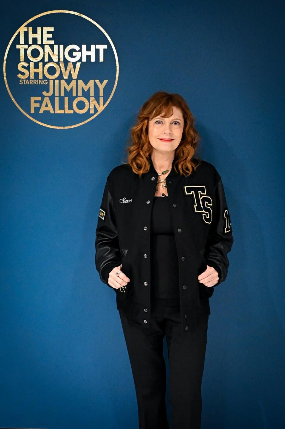THE TONIGHT SHOW STARRING JIMMY FALLON -- Episode 1704 -- Pictured: Actress Susan Sarandon poses backstage on Wednesday, September 7, 2022
