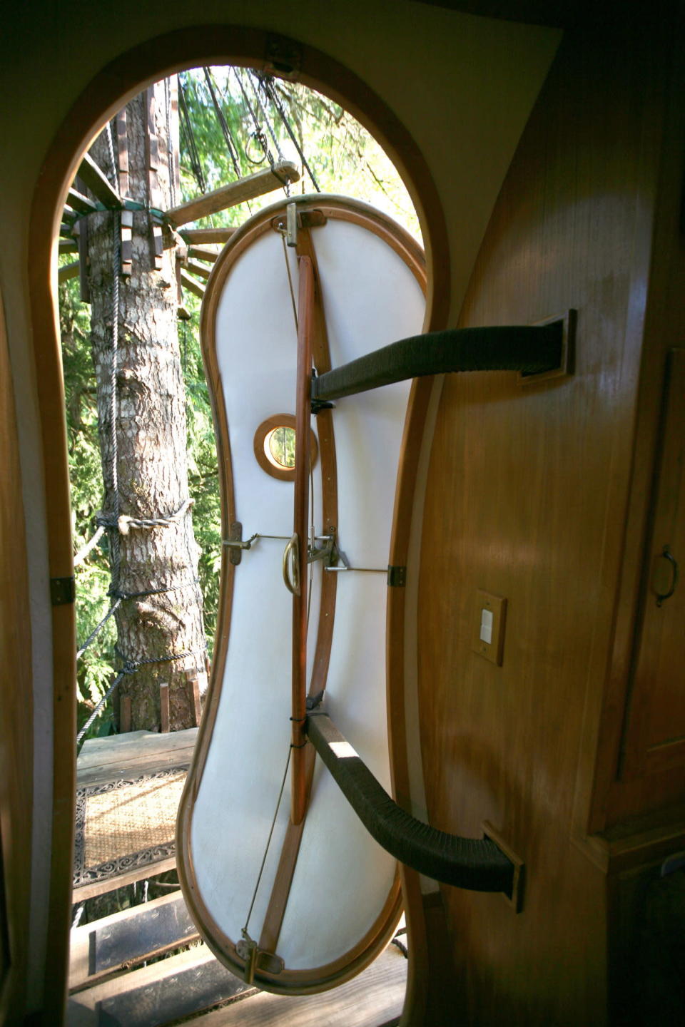 The entrance to a Free Spirit Spheres treehouse is shown in Qualicum Beach on Vancouver Island in a handout photo.Climbing trees and building tree forts are common activities for kids, and often as kids grow up they give up their love for playing in the trees. Tom Chudleigh, on the other hand, has been building tree houses for 20 years.