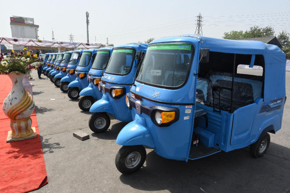 electric auto rickshaw in Delhi