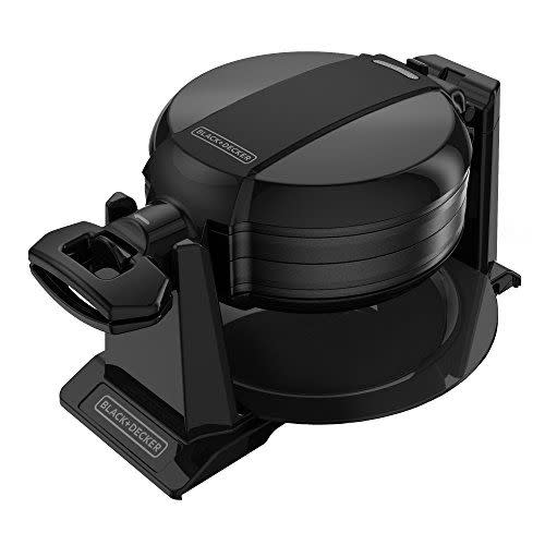 4) BLACK+DECKER Rotating Waffle Maker, Black, WMD200B