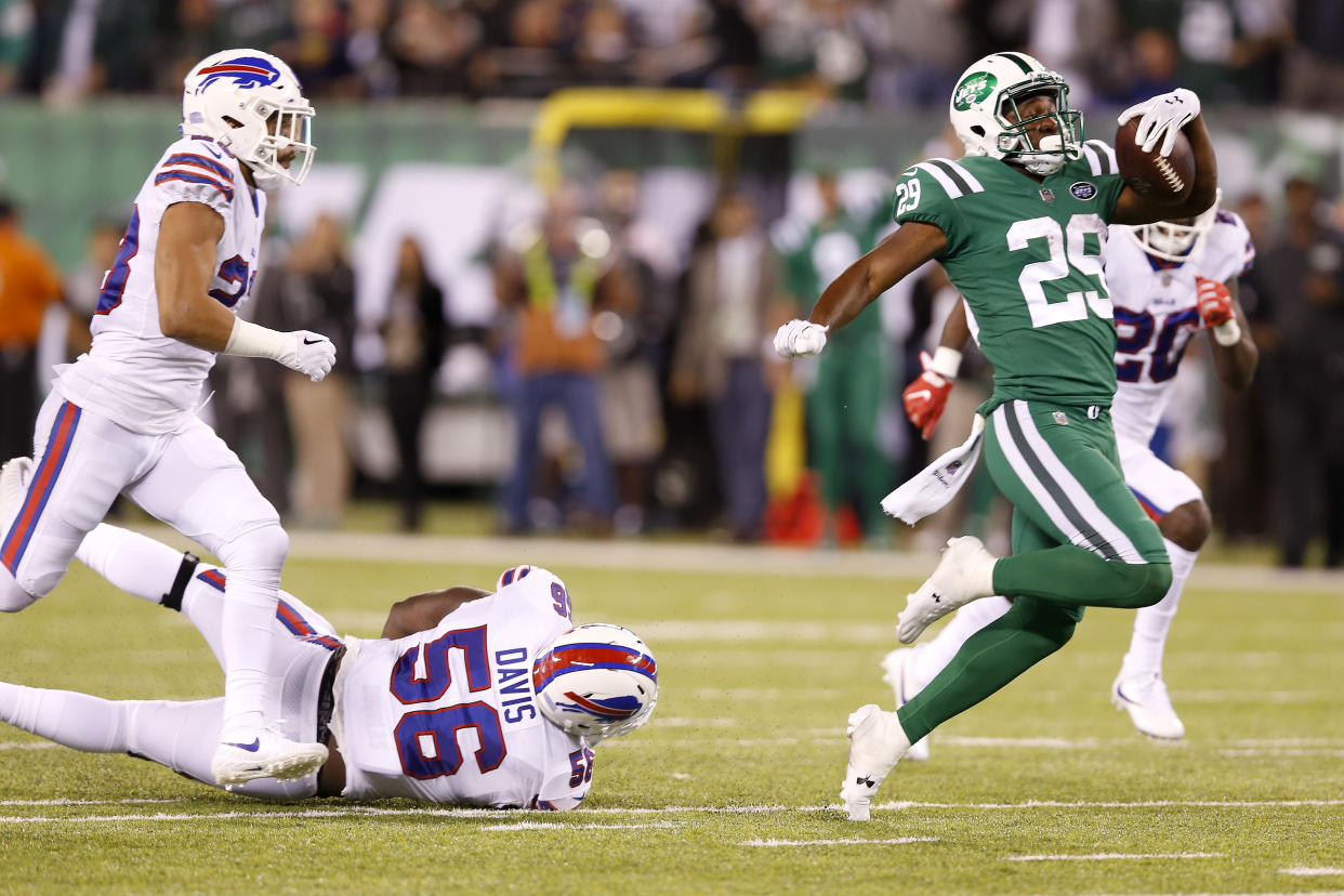 Bilal Powell highlights this week’s look at whom you should sit and start in fantasy leagues (AP Photo/Kathy Willens).