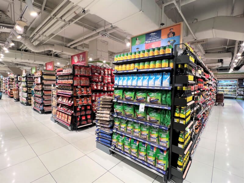 24 hour supermarkets -cold storage 1