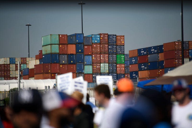 Longshoremen strike at the Bayport Container Terminal in Seabrook, Texas, on October 1, 2024. - Image: MARK FELIX/AFP (Getty Images)