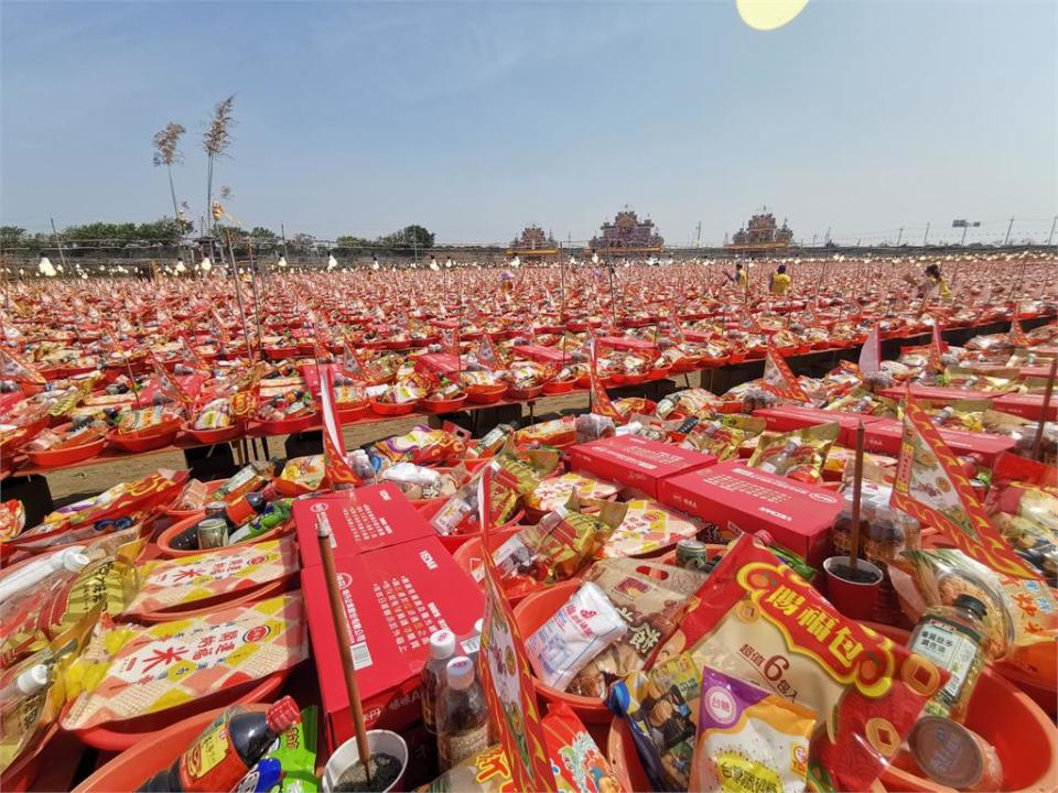 嘉義東石永齡宮清醮大典　「千片烏魚子打造神龍」超澎湃