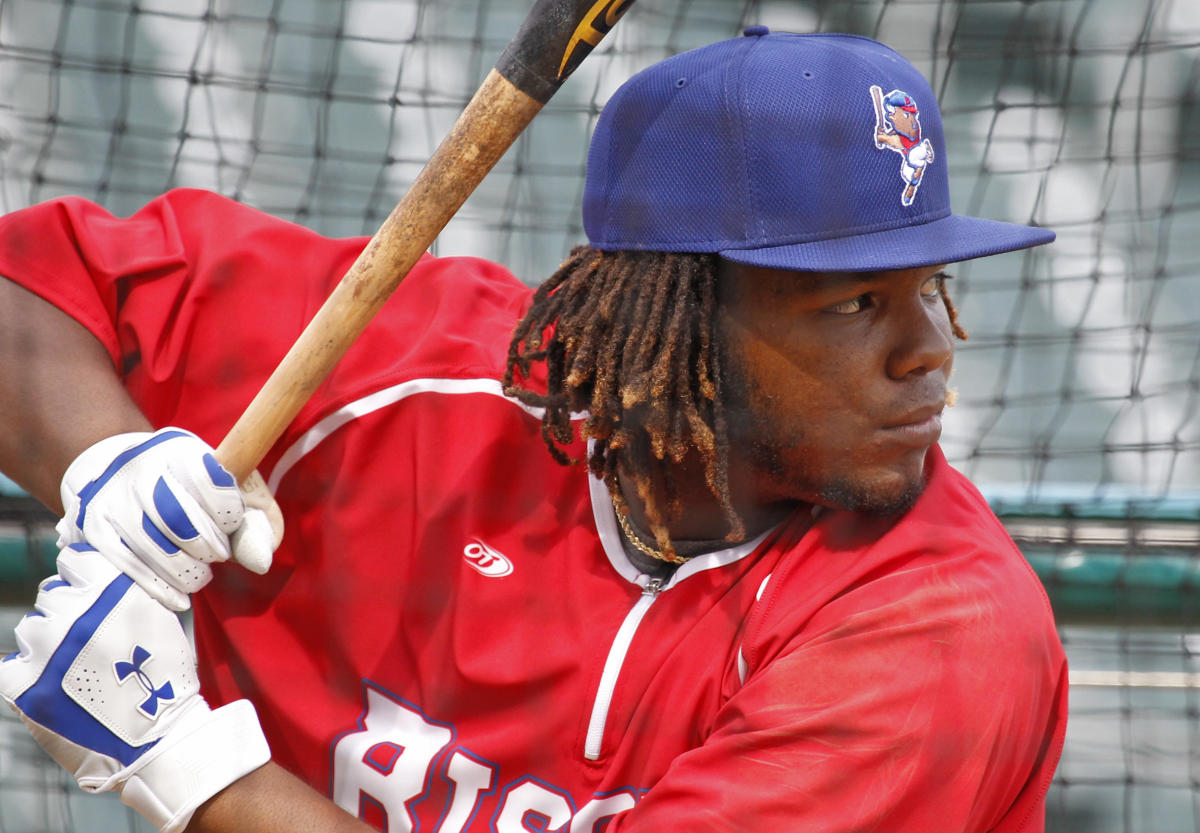 Vladimir Guerrero Jr. ready to step up for Blue Jays despite Hall of Fame  expectations - The Globe and Mail