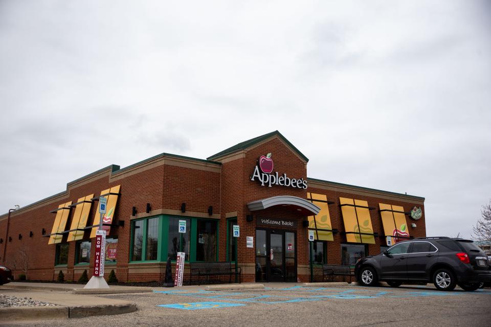 The exterior of an Applebee's in Holland, Michigan on May 2, 2022.