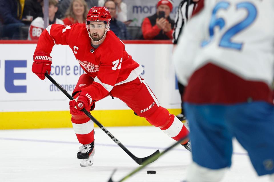 Detroit Red Wings center Dylan Larkin (71) skates with the puck in the second period against the Colorado Avalanche at Little Caesars Arena in Detroit on Thursday, Feb. 22, 2024.