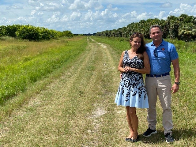 Ari Straus and his wife, Molly McCoy Straus, want to build an expensive playground for auto enthusiasts on a citrus grove halfway between Fort Pierce and Okeechobee.