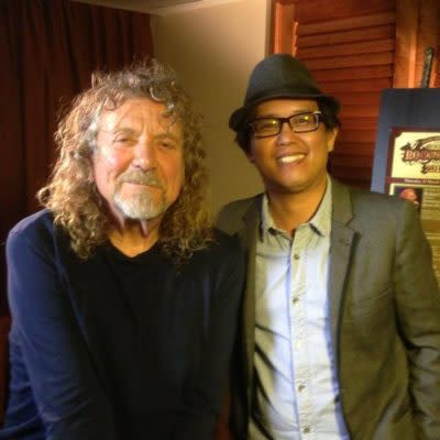 Danny Loong with Robert Plant.<br>Photo from Facebook <a href="https://www.facebook.com/bluesloong" rel="nofollow noopener" target="_blank" data-ylk="slk:(@bluesloong);elm:context_link;itc:0;sec:content-canvas" class="link ">(@bluesloong)</a>