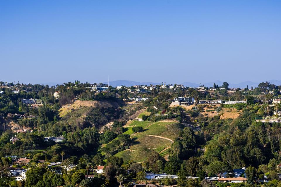 Police Seize Thousands of Guns at Massive L.A. Mansion