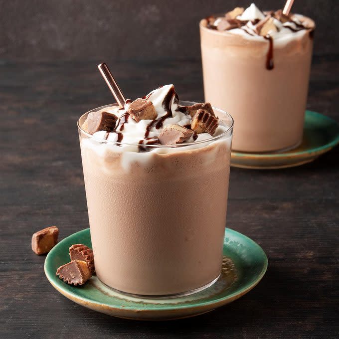 Chocolate Peanut Butter Shakes Exps Ft19 245766 F 1008 1 5