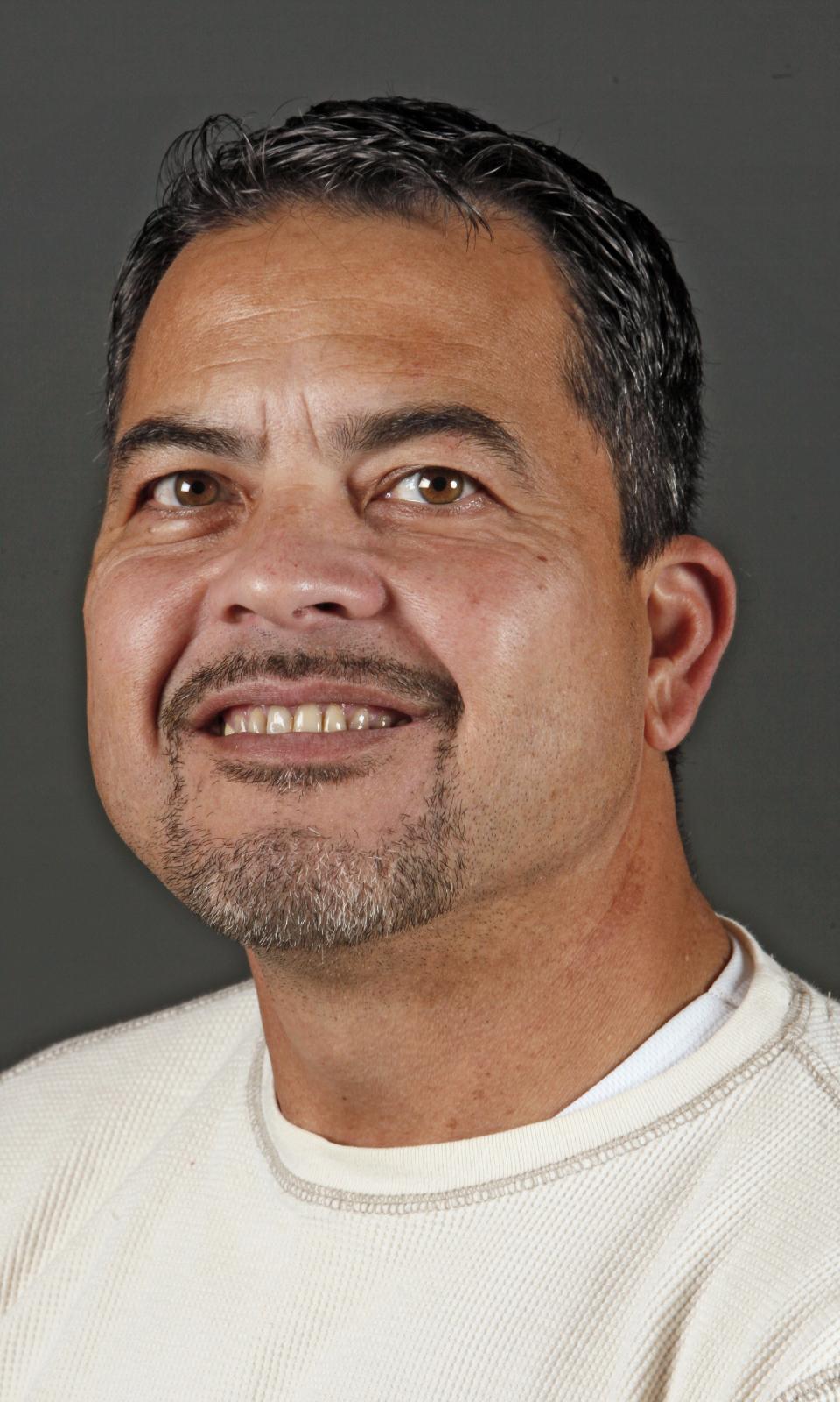 Neal Lauron, former Dispatch photographer, at the Columbus Dispatch studio on October 20, 2011.
(Credit: Chris Russell/Dispatch)