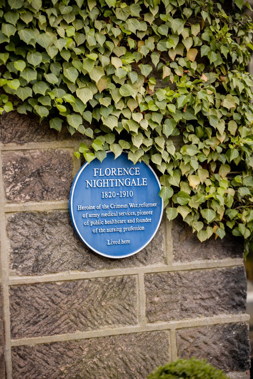 florence nightingale blue plaque