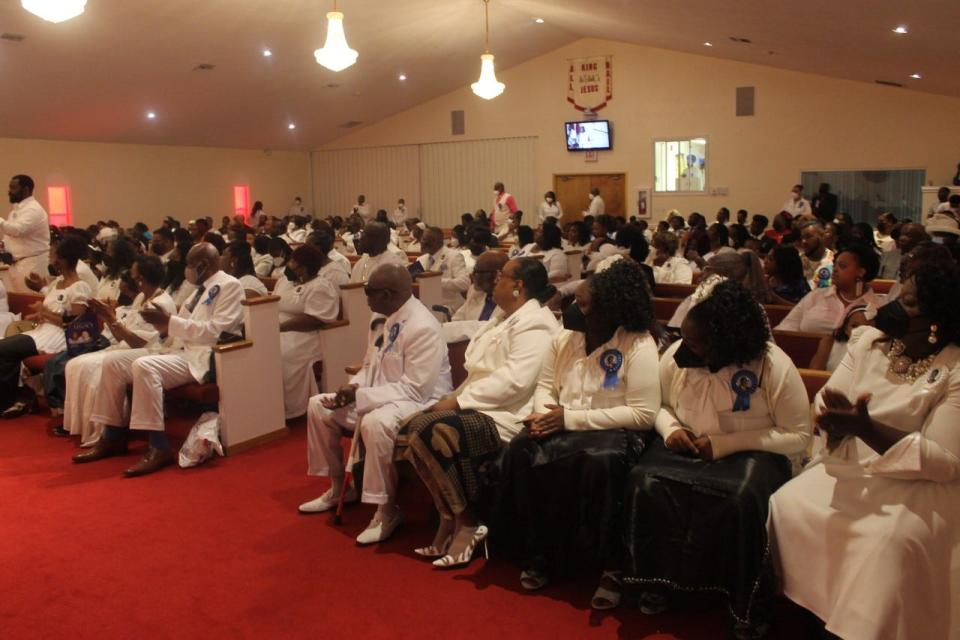 Members of Compassionate Outreach Ministries at 320 SE 43rd St. packed the church on Sunday to honor the legacy of its founder, the late Bishop Larry J. Dennison, who died five years ago to the date, April 2.
(Photo: Photo by Voleer Thomas/For The Guardian)