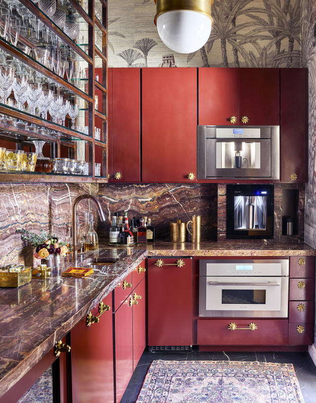 27 Country Kitchens Bursting with Warm, Welcoming Style