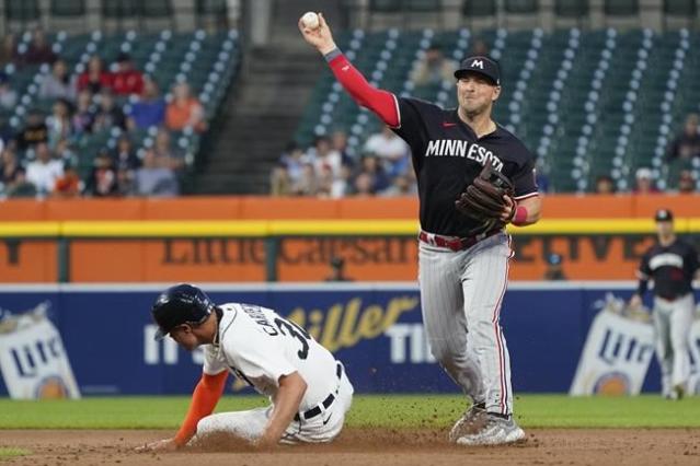 Carlos Correa leads Twins to 9-3 win over Tigers - ABC 6 News 