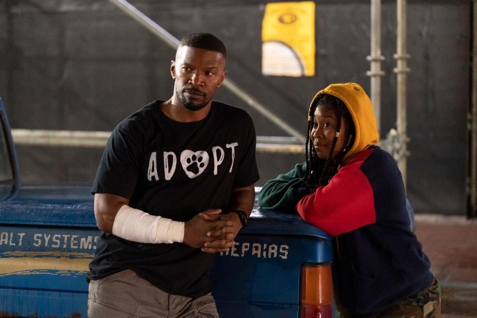 An ex-soldier (Jamie Foxx) teams up with a teen girl (Dominique Fishback) to get to the bottom of a conspiracy involving a pill that gives humans superpowers in "Project Power."