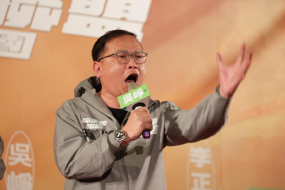 王義川砲轟中選會懦弱，應該硬起來對愛莉莎莎提告。   圖：取自吳崢臉書（資料照）