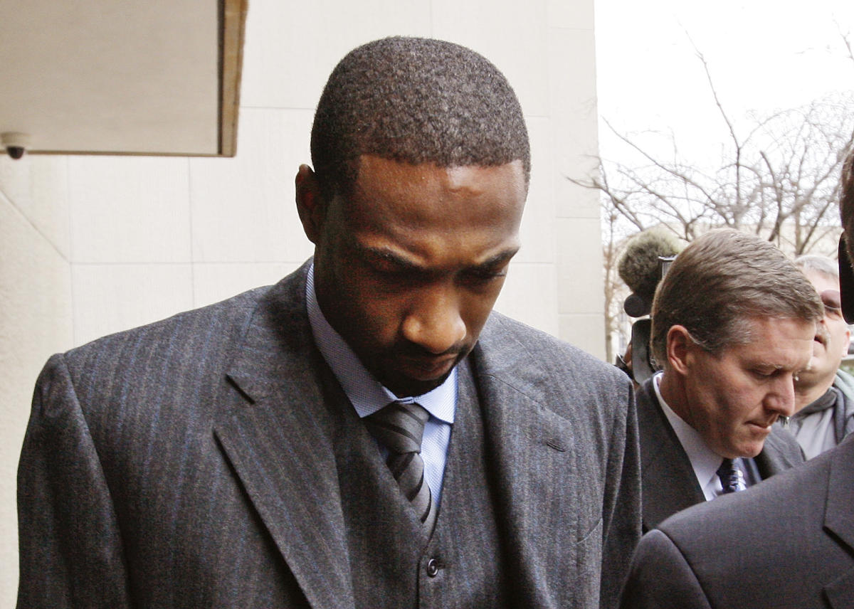 Gilbert Arenas Offers Detailed Account Of Infamous Wizards Gun Incident Yahoo Sports 6771
