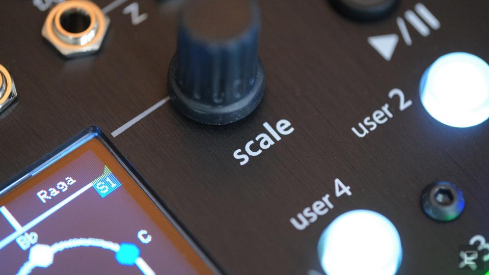 Scale knob on the Eventide Misha.