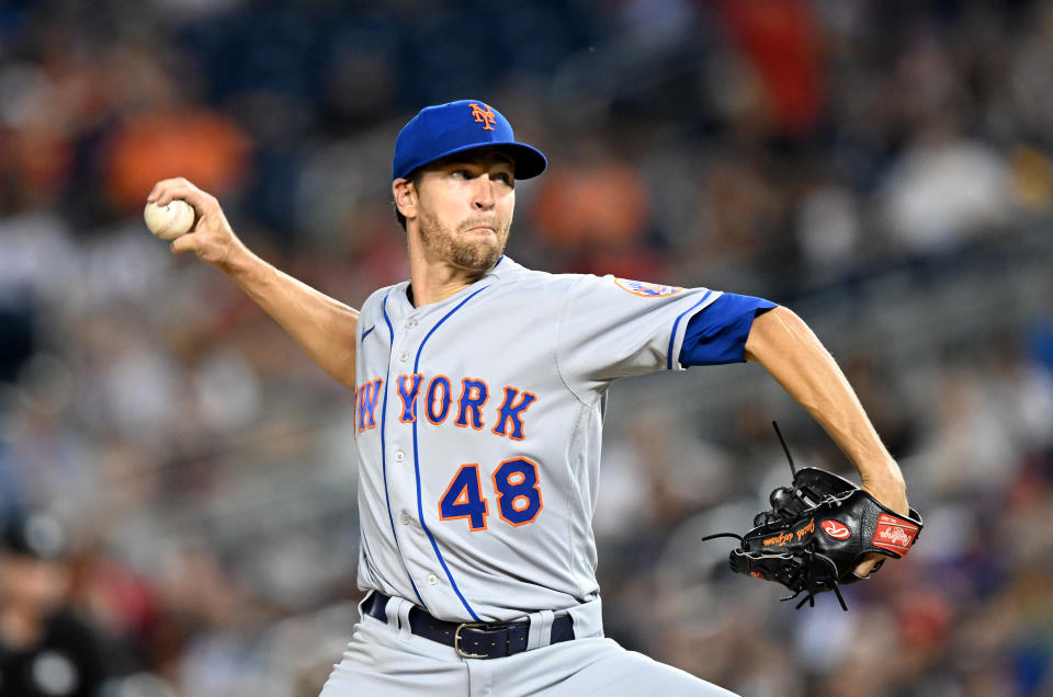 WASHINGTON, DC - AUGUST 02: Jacob deGrom #48 of the New York Mets pitches in the fifth inning against the Washington Nationals at Nationals Park on August 02, 2022 in Washington, DC. (Photo by G Fiume/Getty Images)