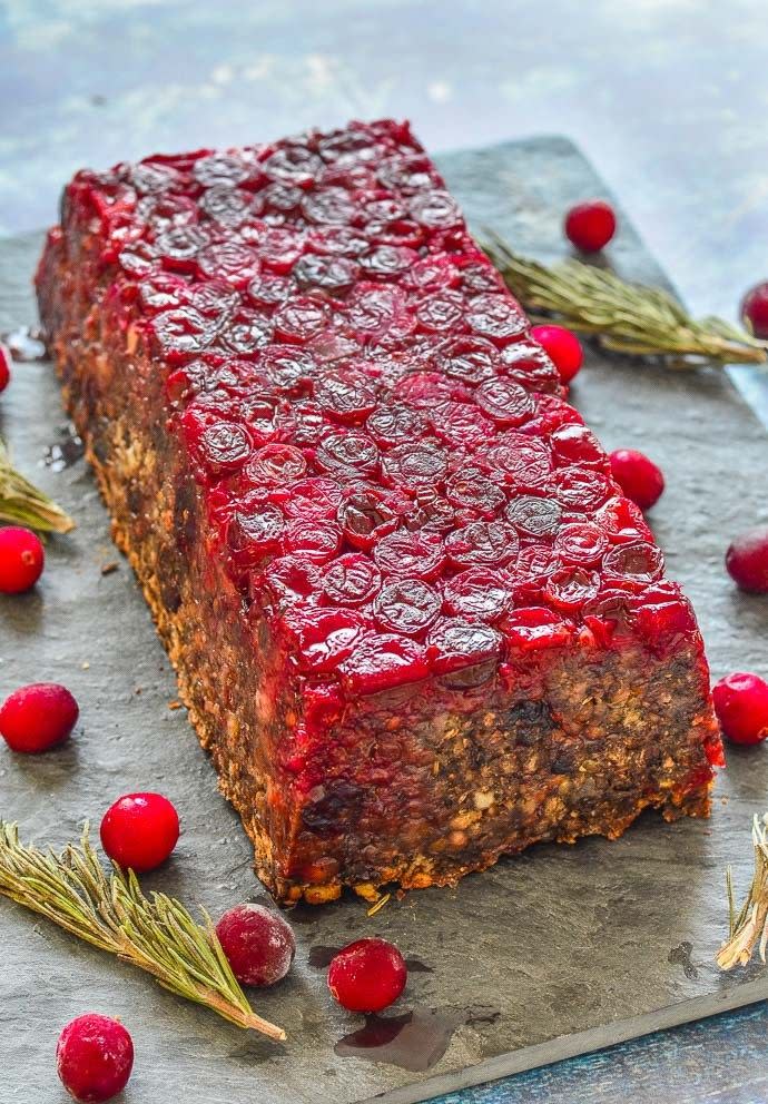 <p>In need of a vegan centrepiece this Christmas? Check this mushroom lentil loaf out! Topped with cranberries, this looks AH-MAZING. </p><p>Get the <a href="https://avirtualvegan.com/cranberry-mushroom-lentil-loaf/" rel="nofollow noopener" target="_blank" data-ylk="slk:Mushroom Lentil Loaf with Cranberries;elm:context_link;itc:0;sec:content-canvas" class="link ">Mushroom Lentil Loaf with Cranberries </a>recipe. </p><p>Recipe from <a href="https://avirtualvegan.com/" rel="nofollow noopener" target="_blank" data-ylk="slk:A Virtual Vegan;elm:context_link;itc:0;sec:content-canvas" class="link ">A Virtual Vegan</a>.</p>