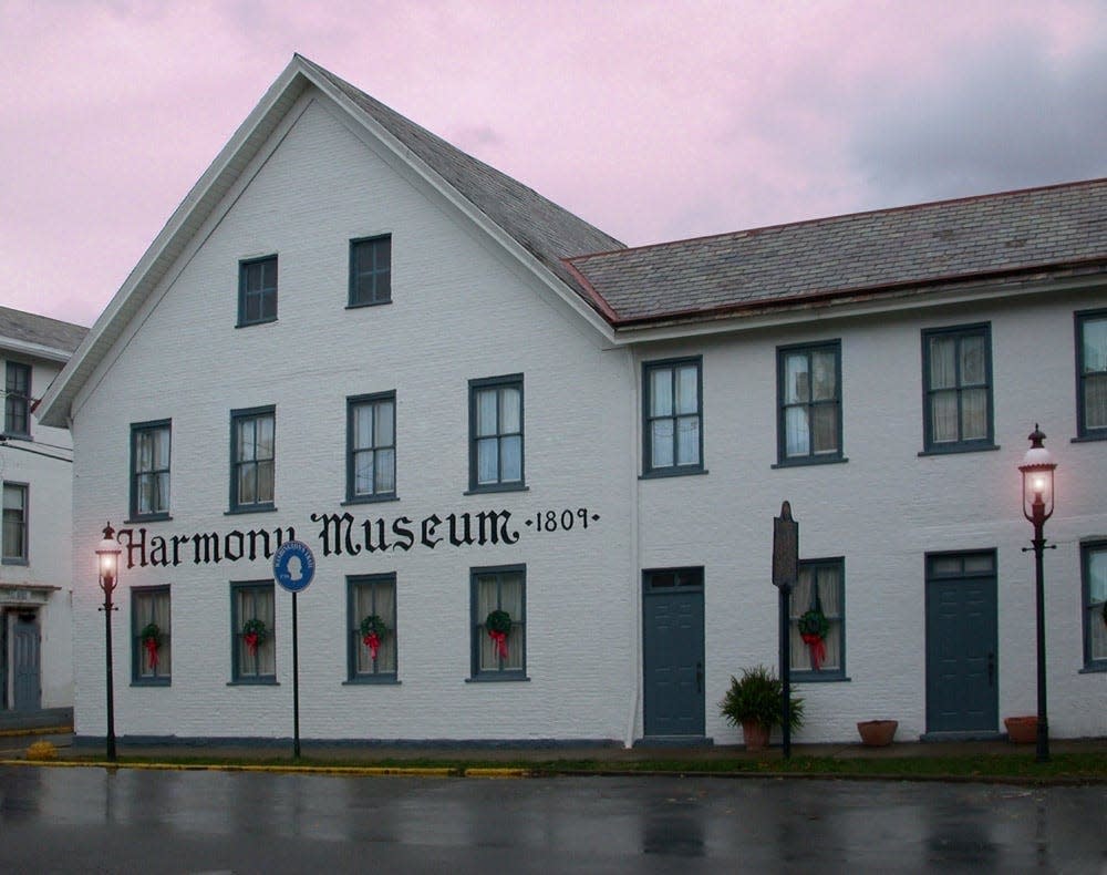 Harmony Museum is sponsoring a Valentine’s Drive-Through Dinner for 2 on Saturday, Feb. 12.