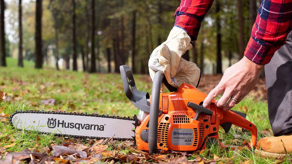 Husqvarna vs Stihl chainsaws: Husqvarna chainsaw