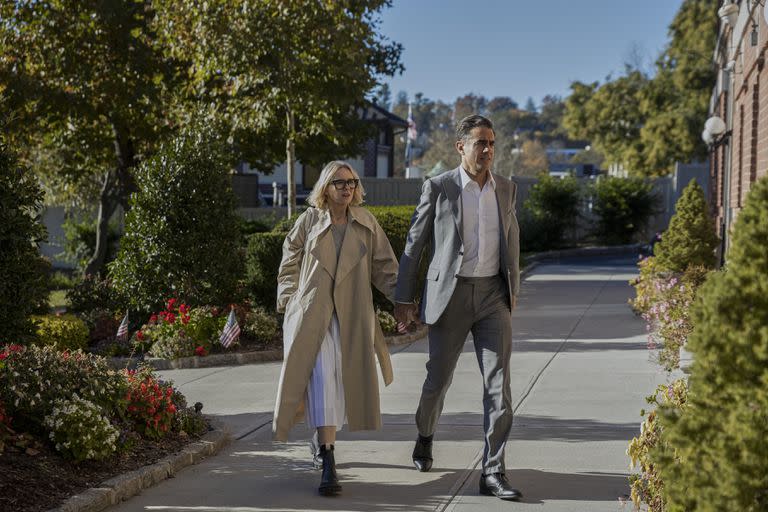 Naomi Watts como Nora Brannock y Bobby Cannavale como Dean Brannock en Vigilante