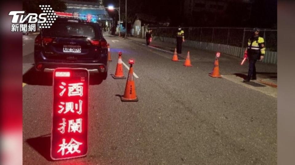 開車騎車切記不要酒後上路。(圖片來源/ TVBS)